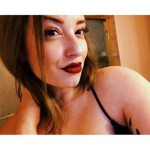 Meet your Posher, Molly